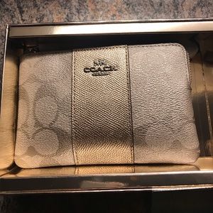 NWT Coach Wristlet